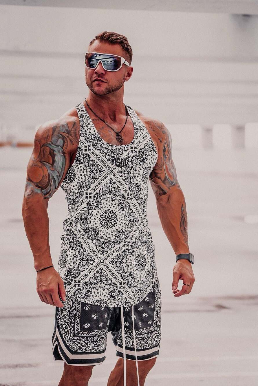 Size Up Apparel Men's White Paisley Performance Tank Top Y Back